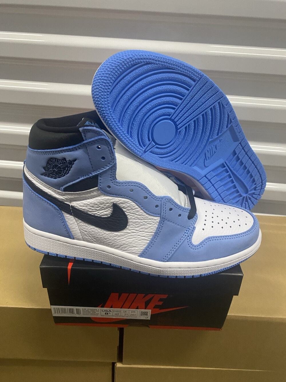 Jordan 1 Retro High OG University Blue Size 8.5